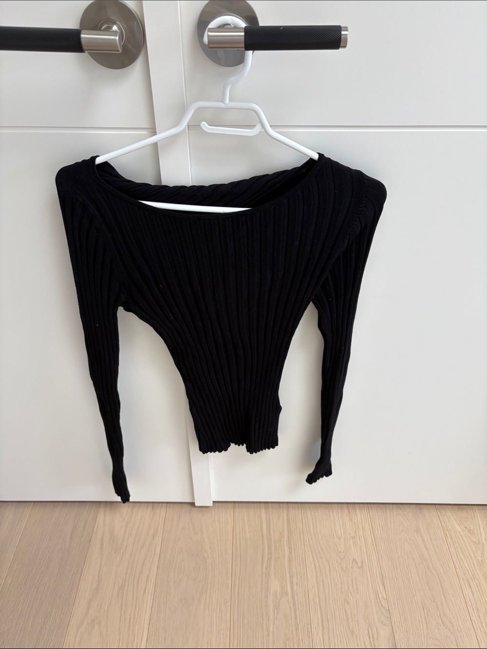 H&M Black Ribbed Long-Sleeve Fitted Top